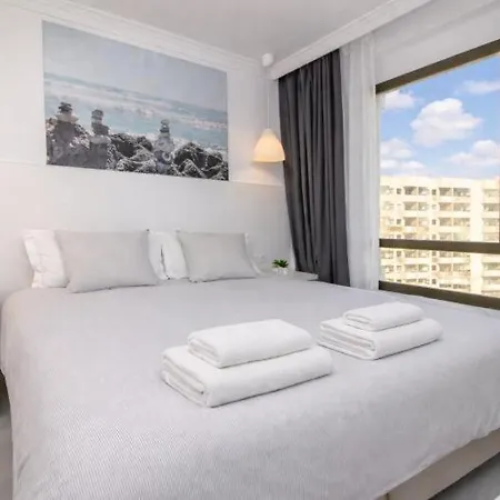 Aparthotel Ocean House Exclusivo Vista Mar B3 Plta 8 By Costa Del Sol 3*